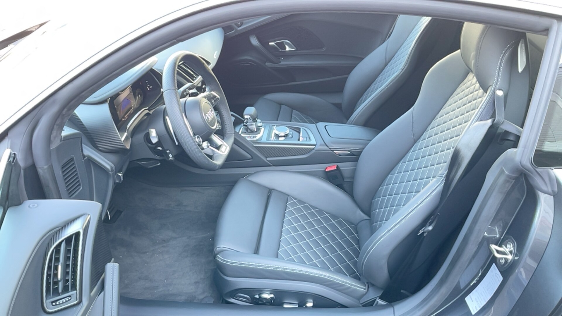 Image about Audi R8 Coupé FSI quattro S tronic
