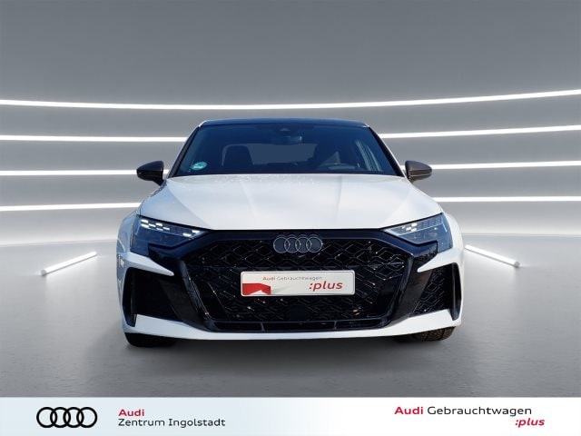 Image about Audi RS 3 Limousine TFSI quattro S tronic