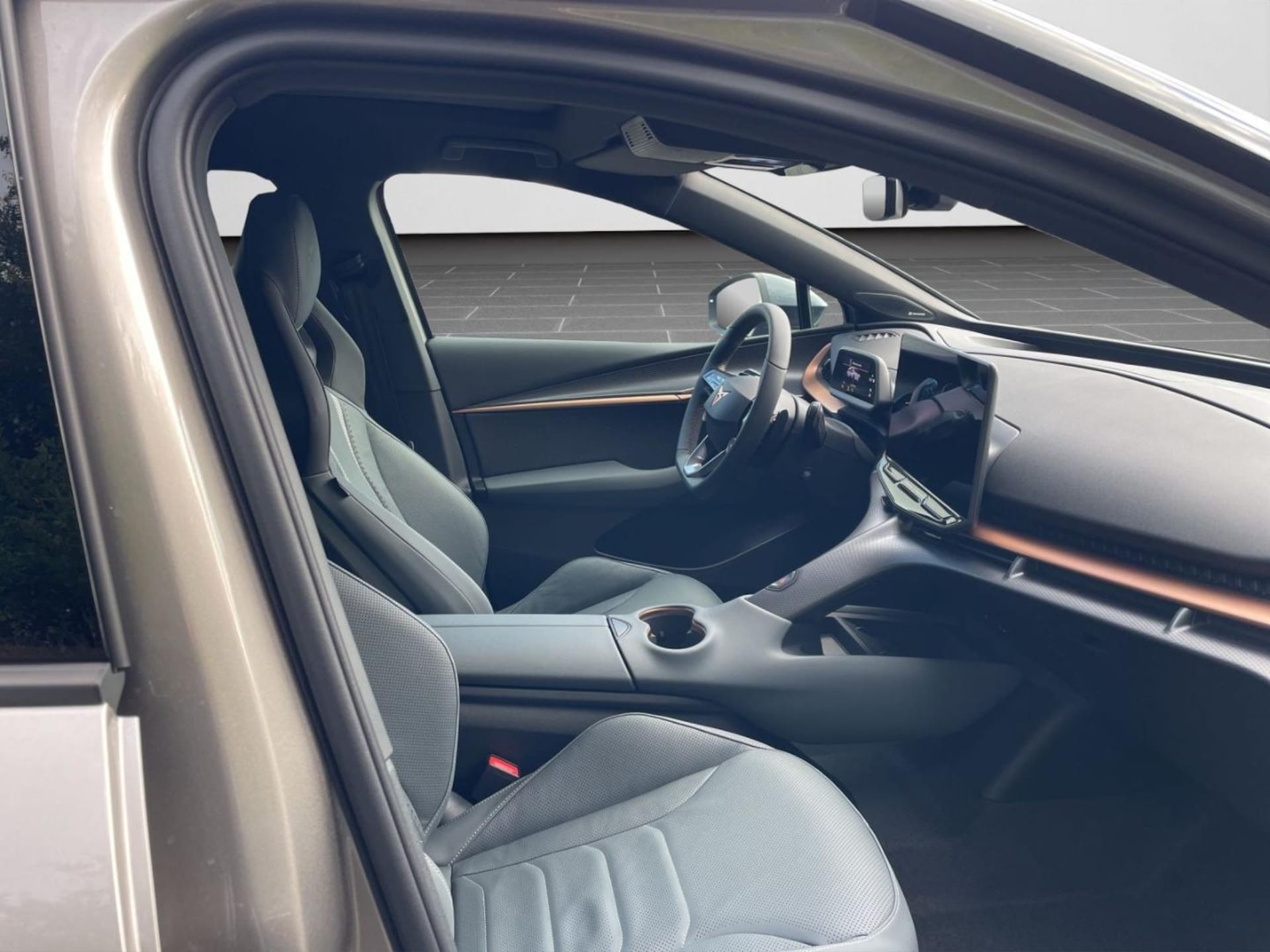 CUPRA Tavascan VZ