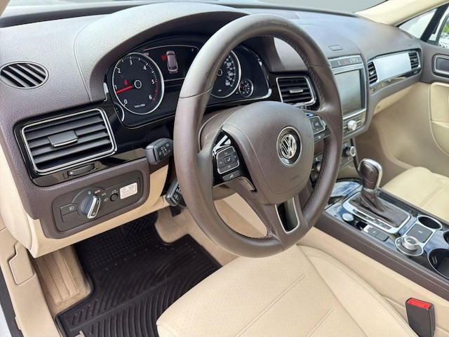 2016 Volkswagen Touareg