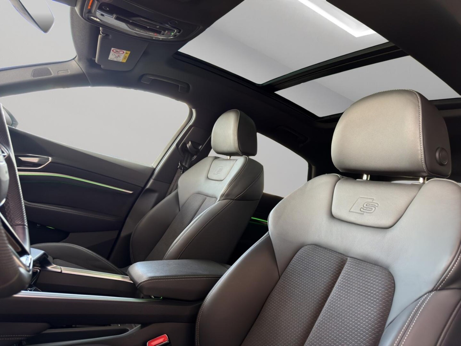 Audi e-tron Sportback S line