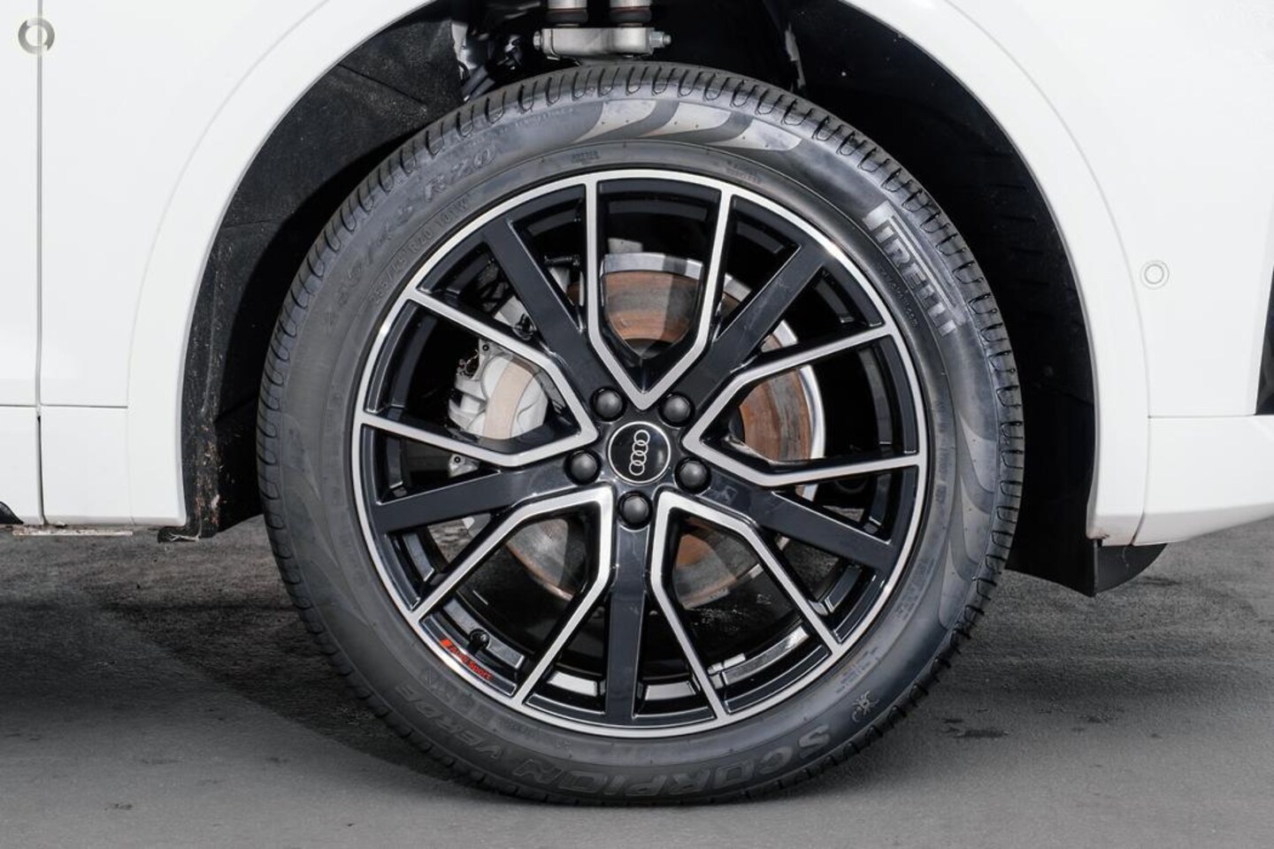 Image about Audi Q5 Sportback 40 TDI quattro S tronic