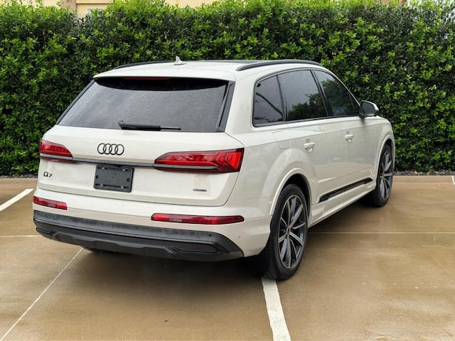 2023 Audi Q7