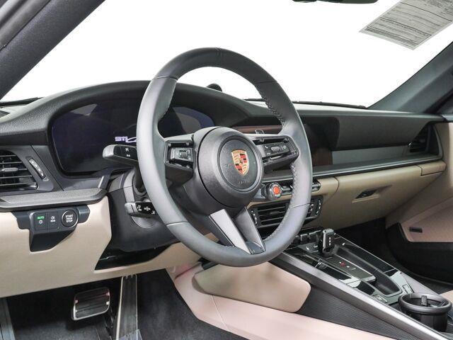 2025 Porsche