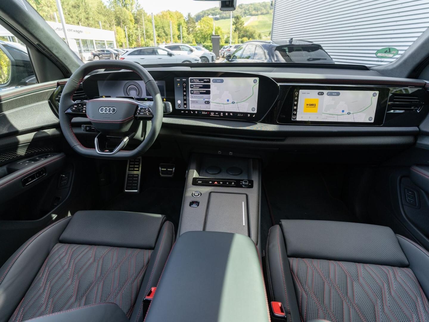 Bild über Audi Q7 SUV TDI quattro 220 kW tiptronic - für weitere Informationen kontaktieren Sie den Audi Partner