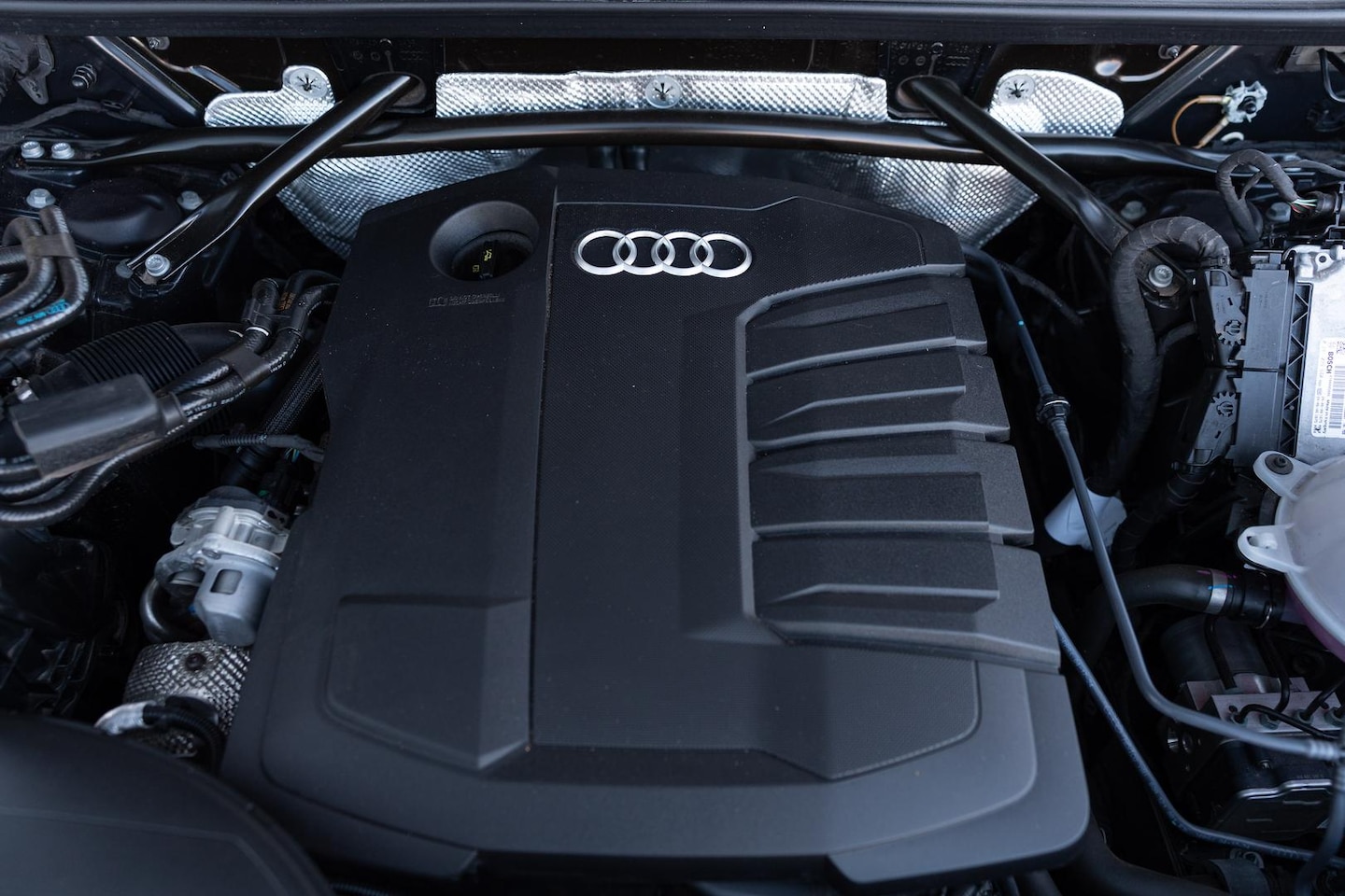 Image about Audi Q5 Sport 40 TDI quattro S tronic