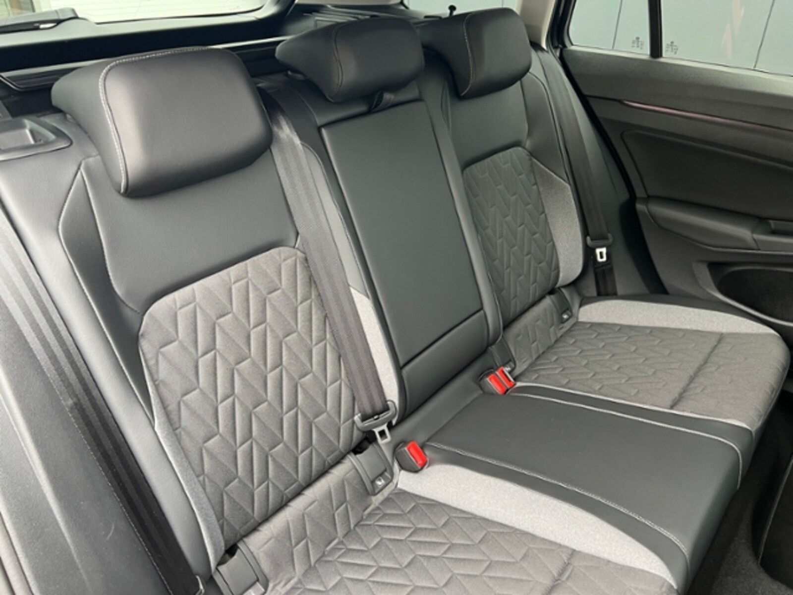 Volkswagen Golf Variant – Bild 9