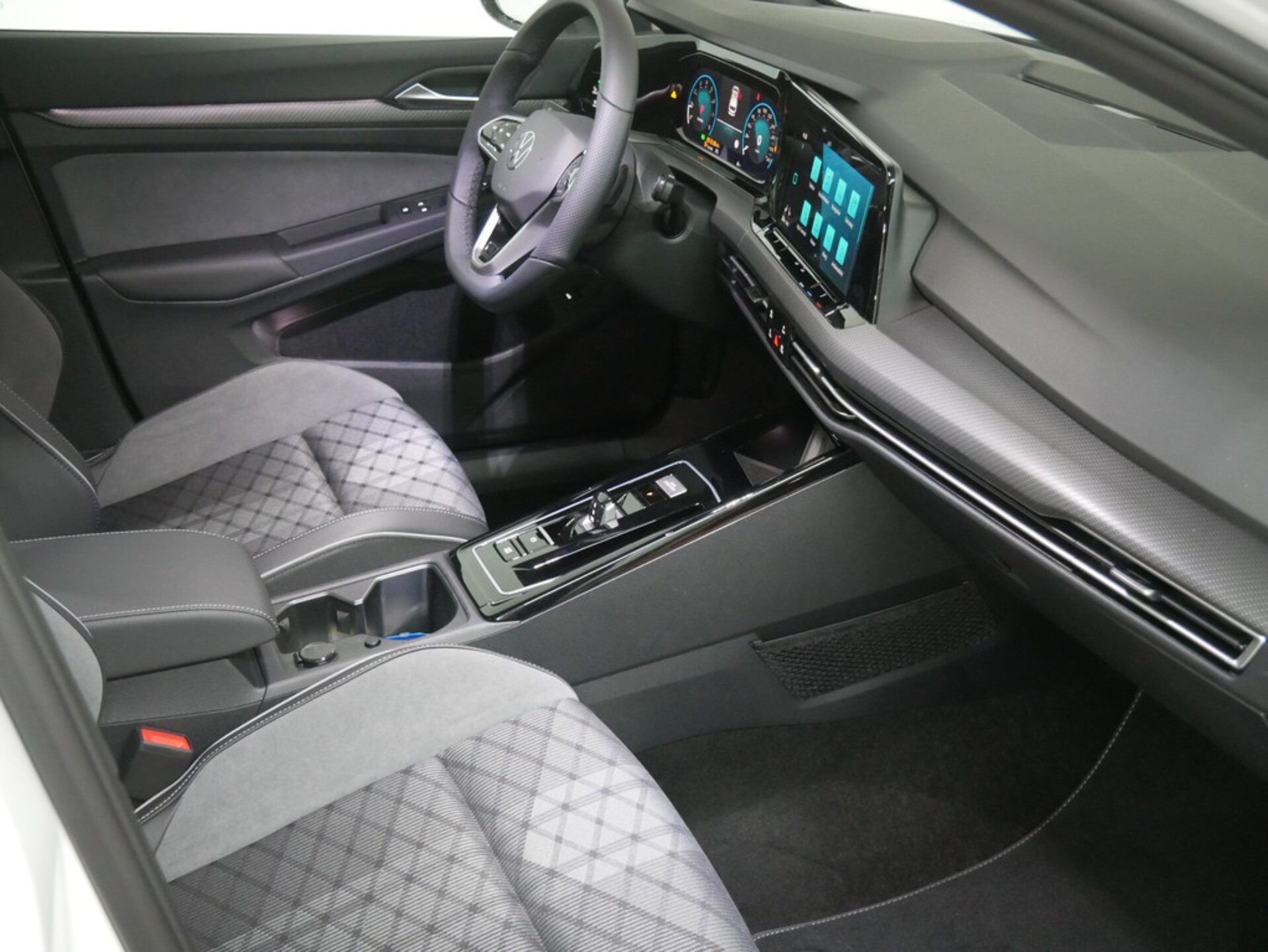Volkswagen Golf Variant R-Line