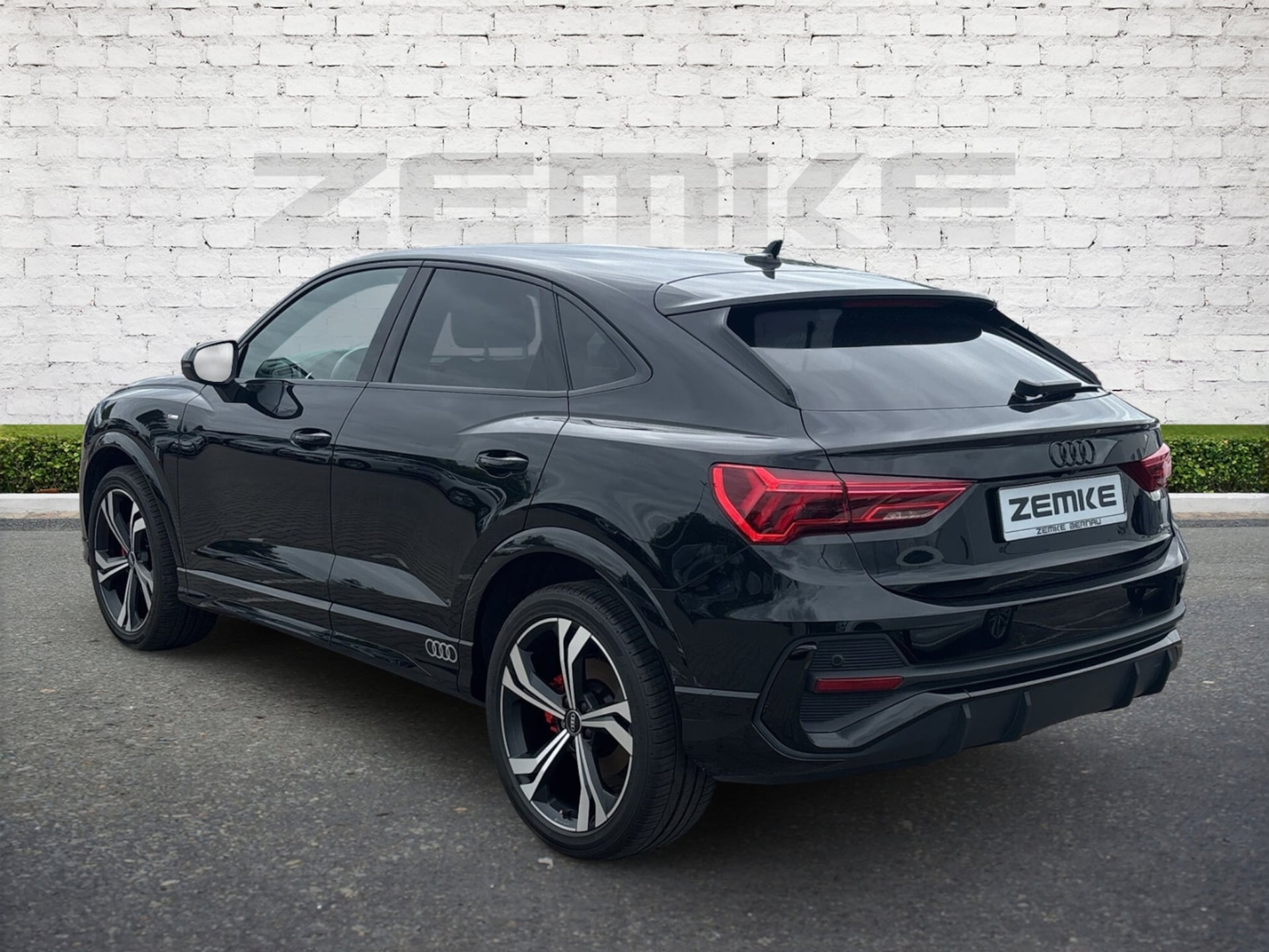 Audi Q3 Sportback S line