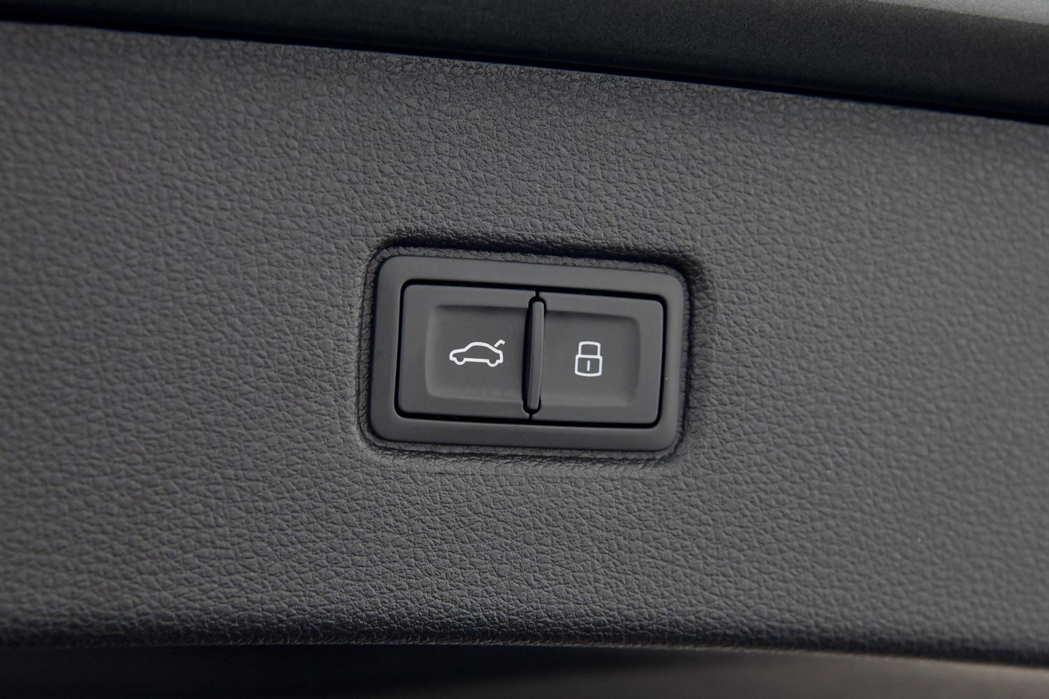 Image about Audi Q7 55 TFSI quattro S line 250 kW tiptronic