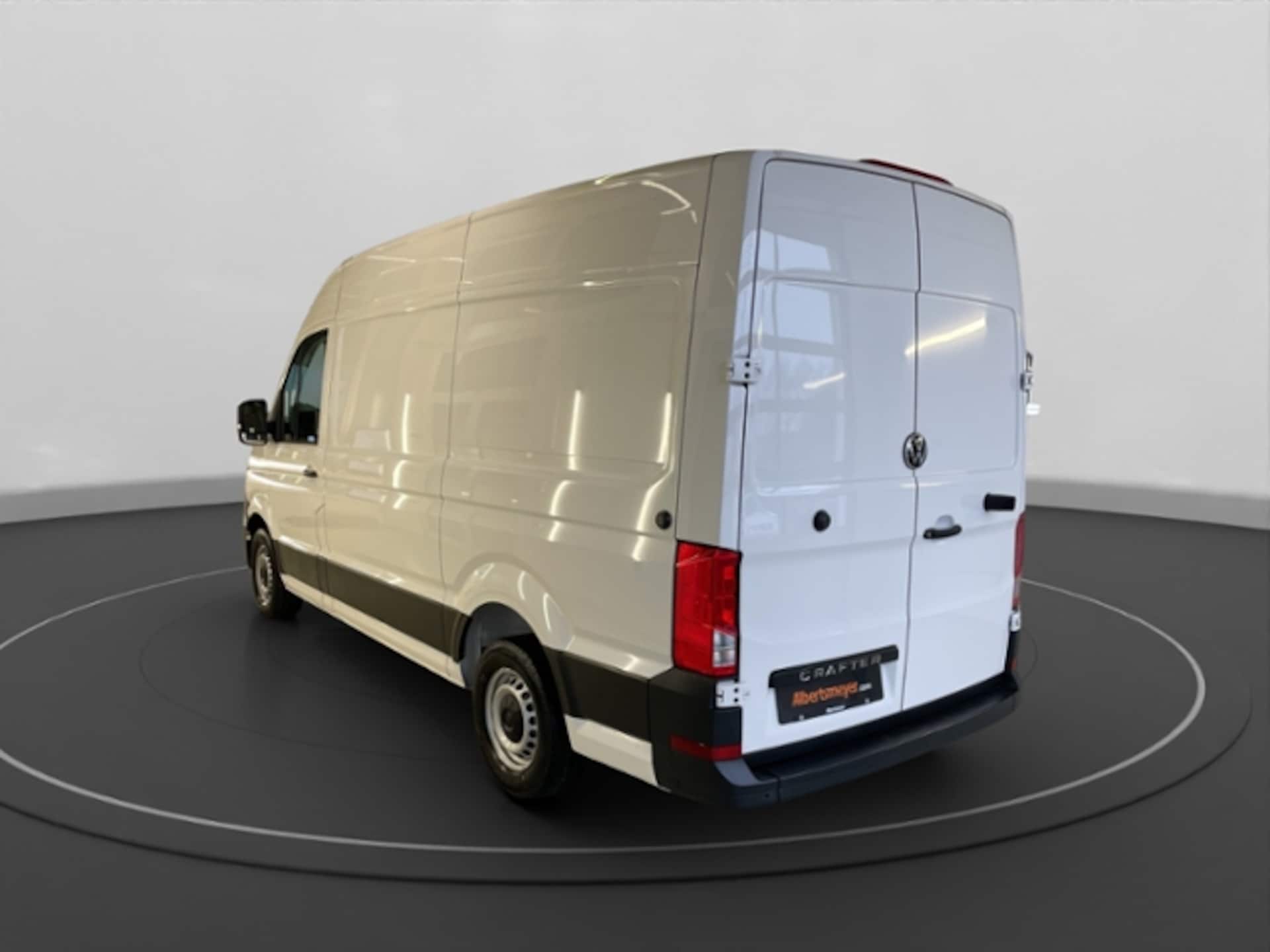 Volkswagen Crafter Kasten mittlerer Radstand