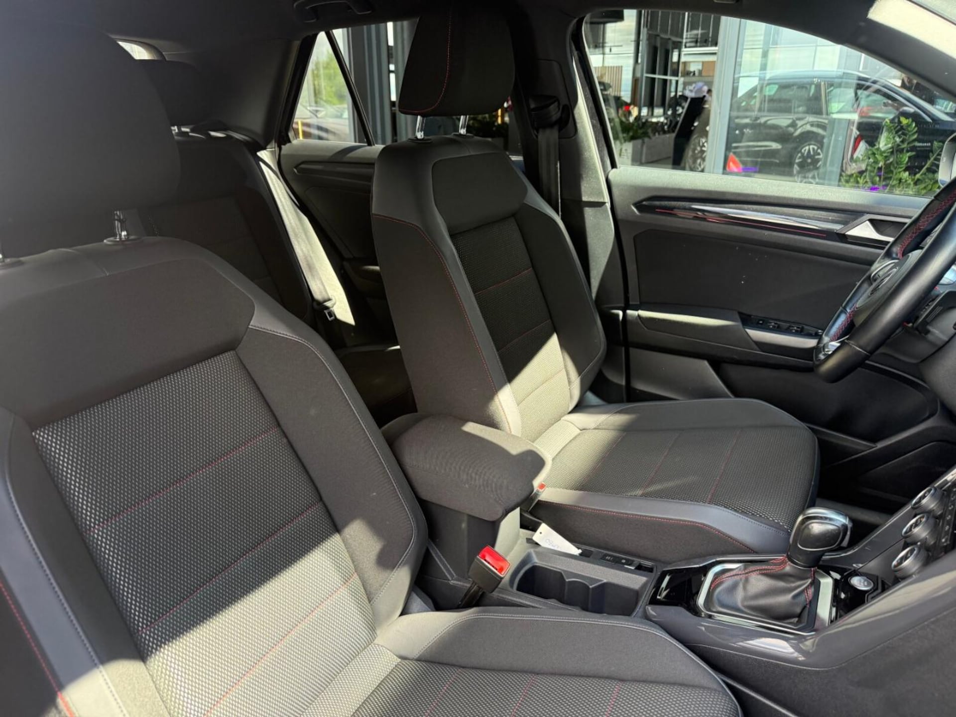 Volkswagen T-Roc Sport