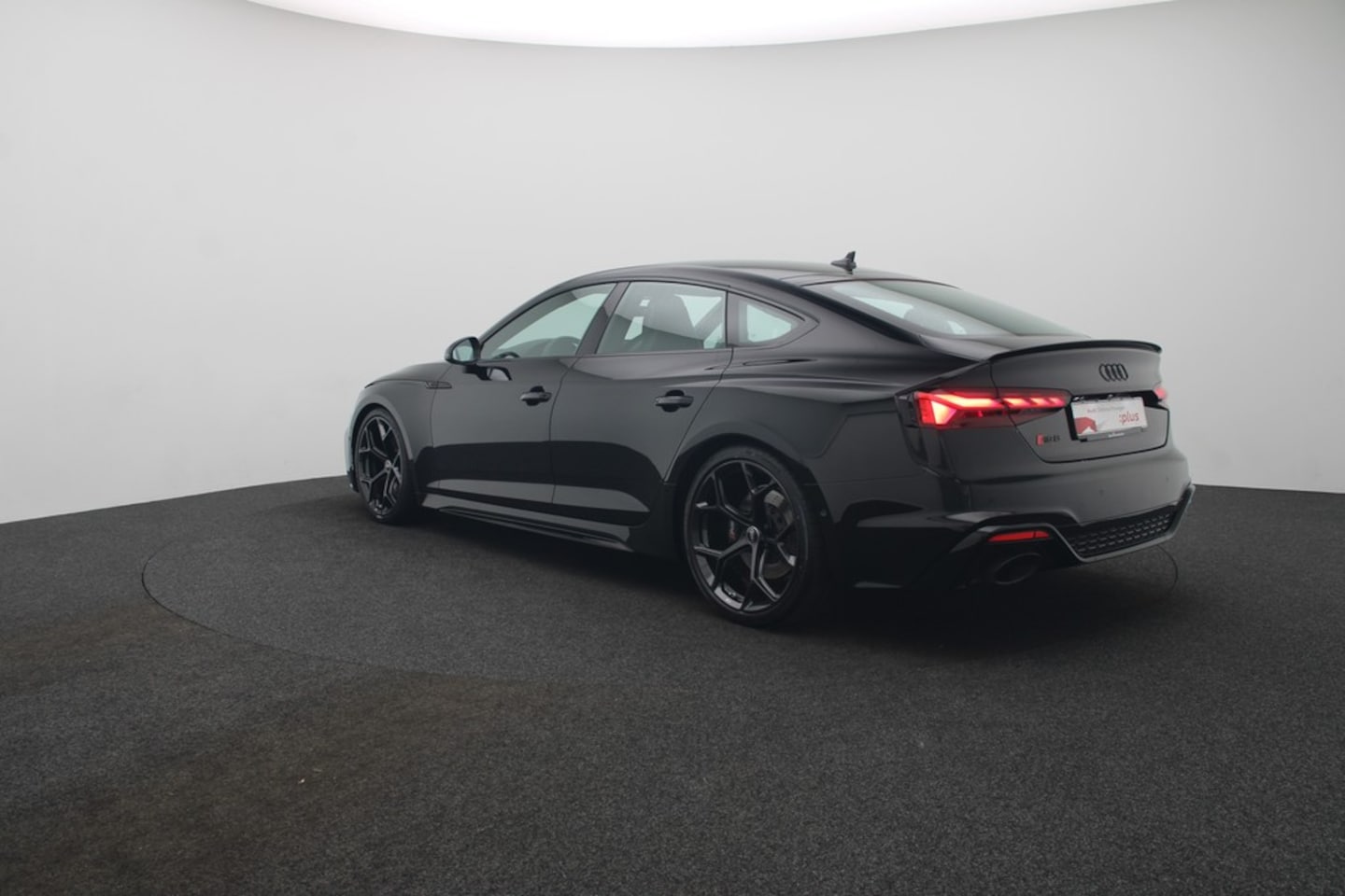 Bild über Audi RS 5 Sportback TFSI quattro tiptronic - für weitere Informationen kontaktieren Sie den Audi Partner