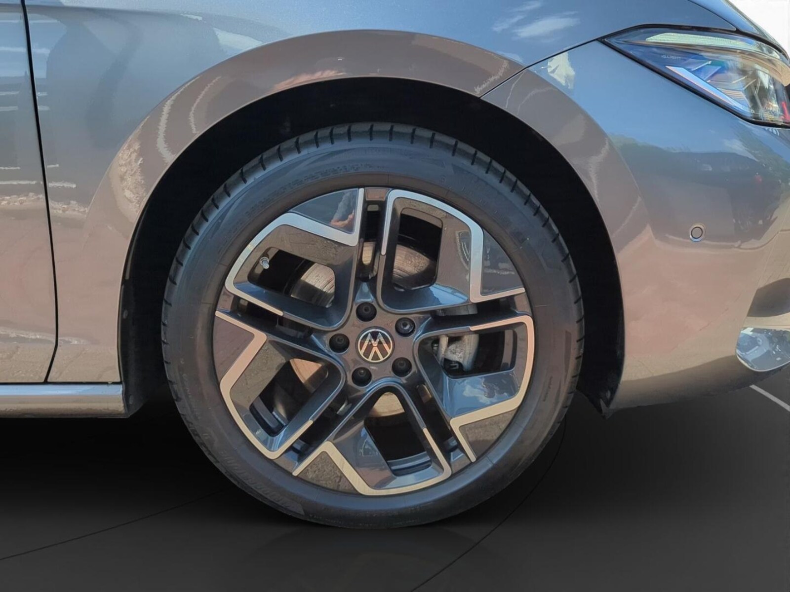 Volkswagen Passat – Bild 12