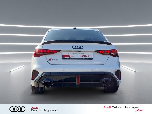 Image about Audi RS 3 Limousine TFSI quattro S tronic