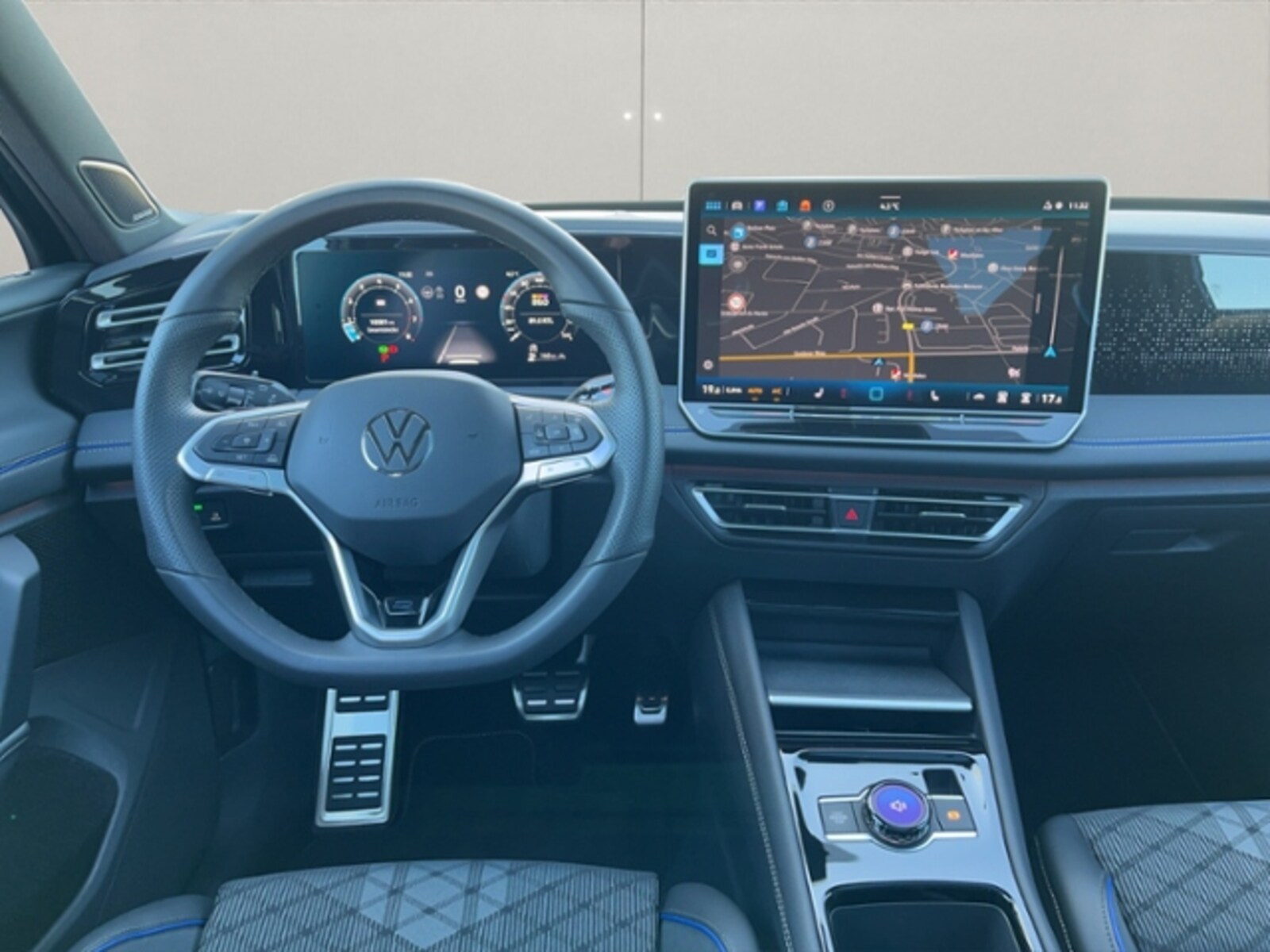 Volkswagen Tiguan – Bild 12
