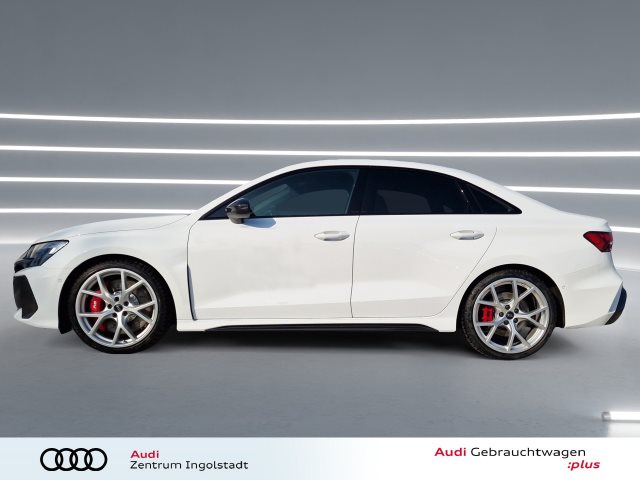 Image about Audi RS 3 Limousine TFSI quattro S tronic