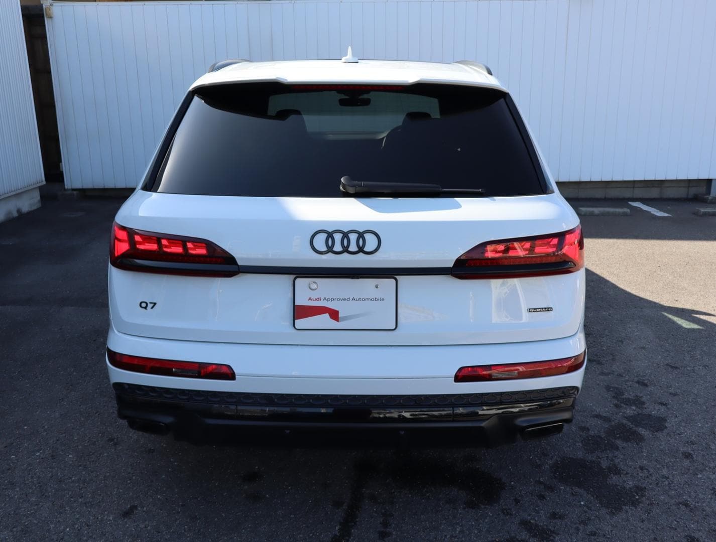 Audi Q7 SUV 55 TFSI quattro S line 250(340) kW(PS) tiptronic for more details contact your dealer