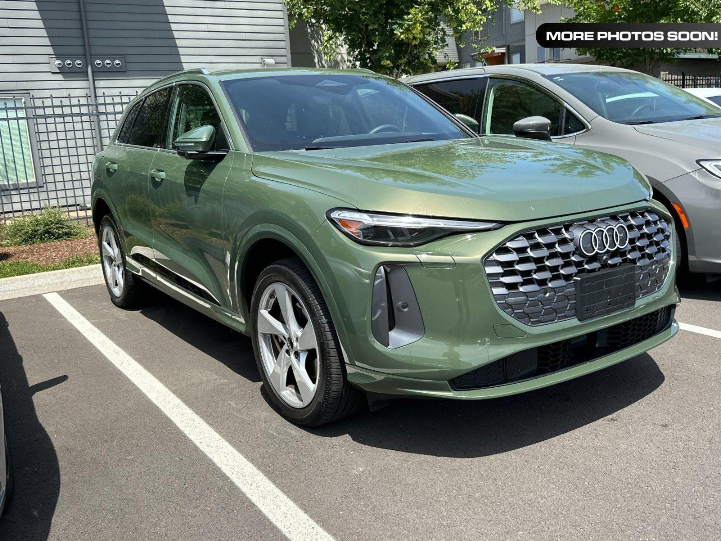 2025 Audi Q5 Premium Plus quattro's photo