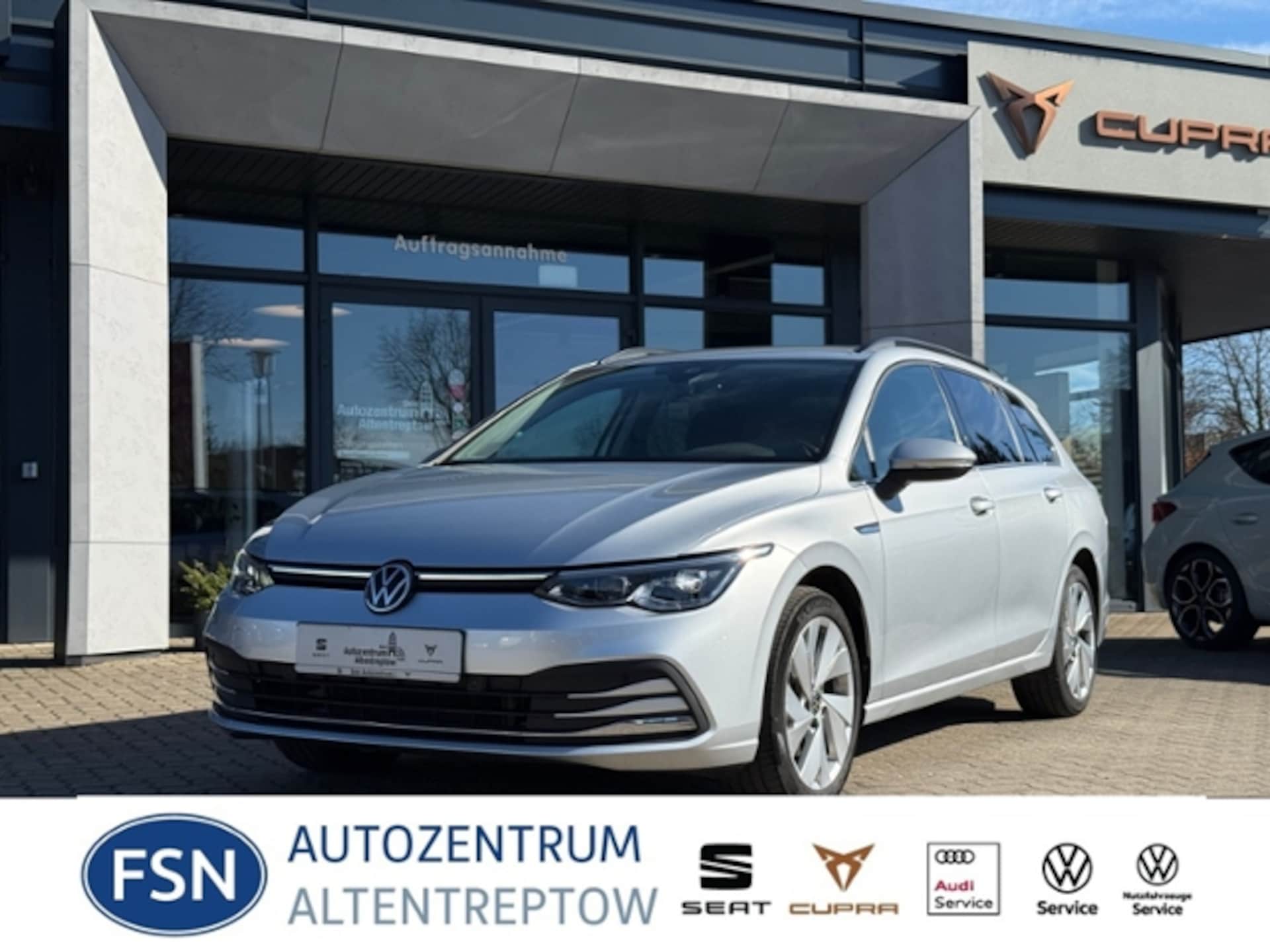 Volkswagen Golf Variant Style