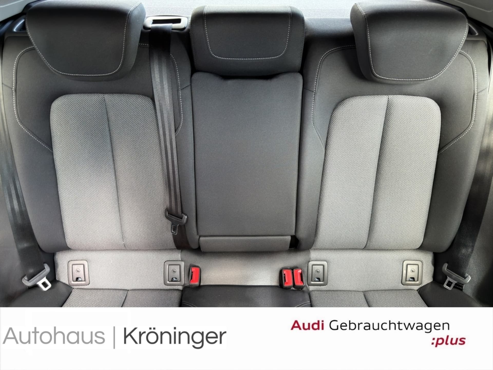 Audi Q2 S line
