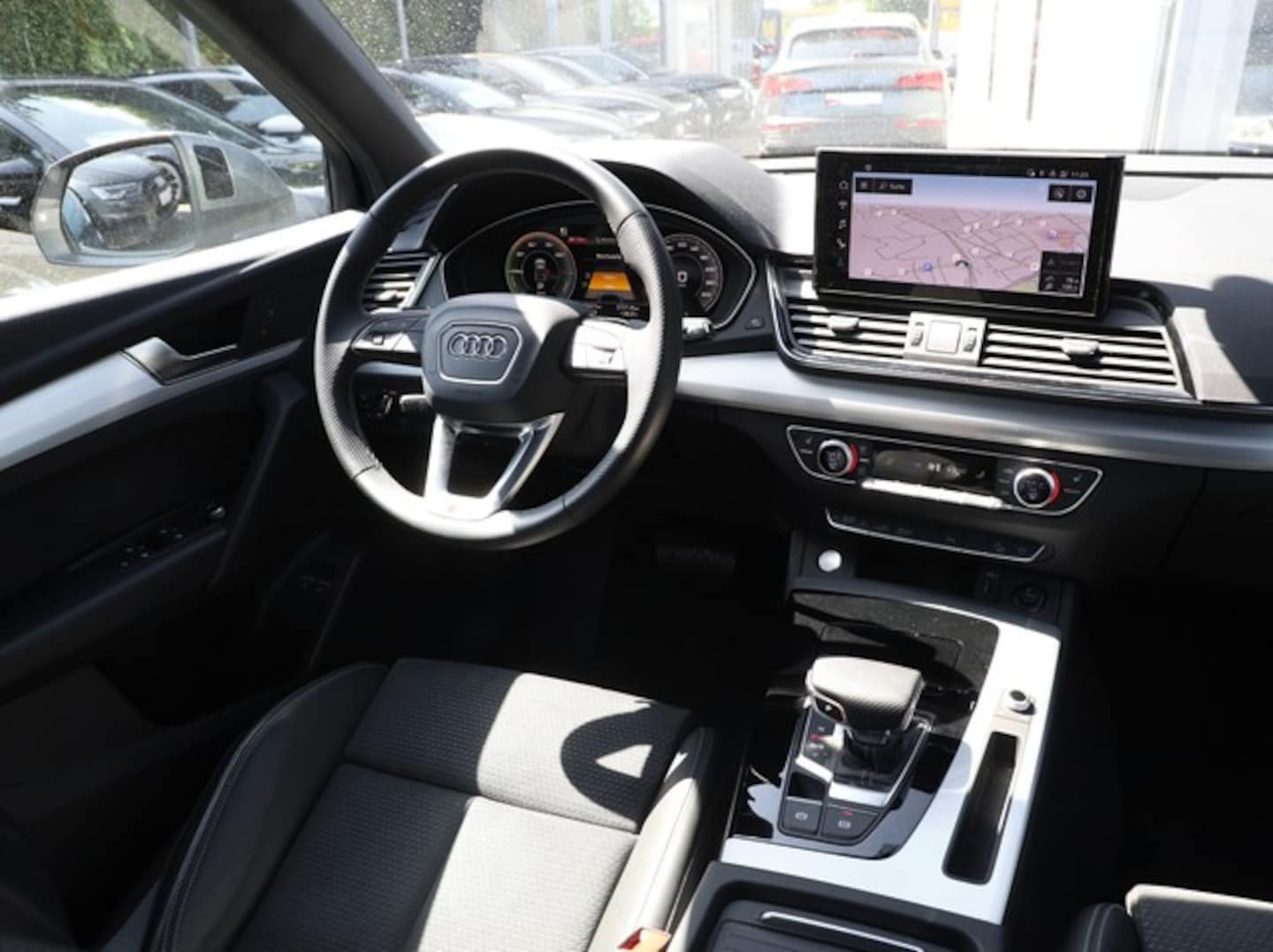 Bild über Audi Q5 Sportback TFSI e S line 50 TFSI e quattro S tronic - für weitere Informationen kontaktieren Sie den Audi Partner
