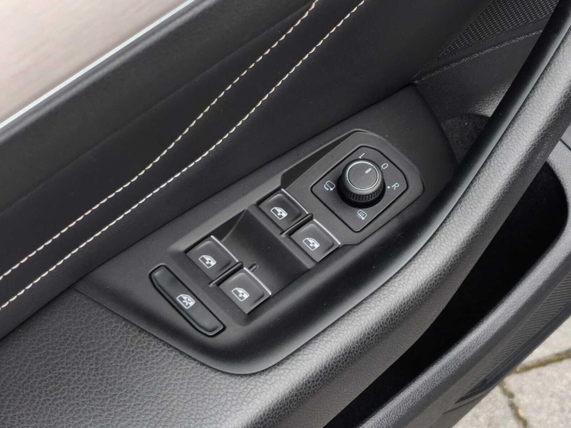 Volkswagen Passat Elegance