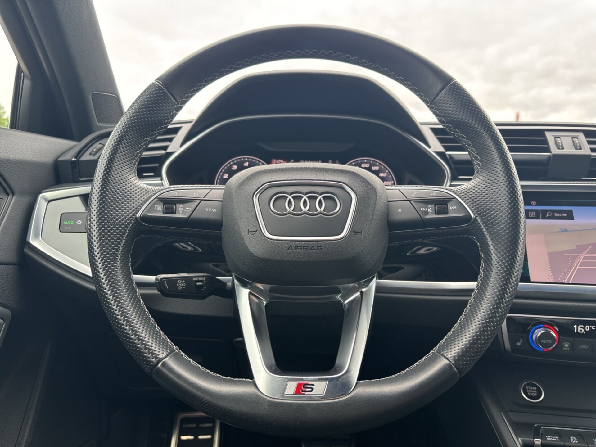 Audi Q3 Sportback S line