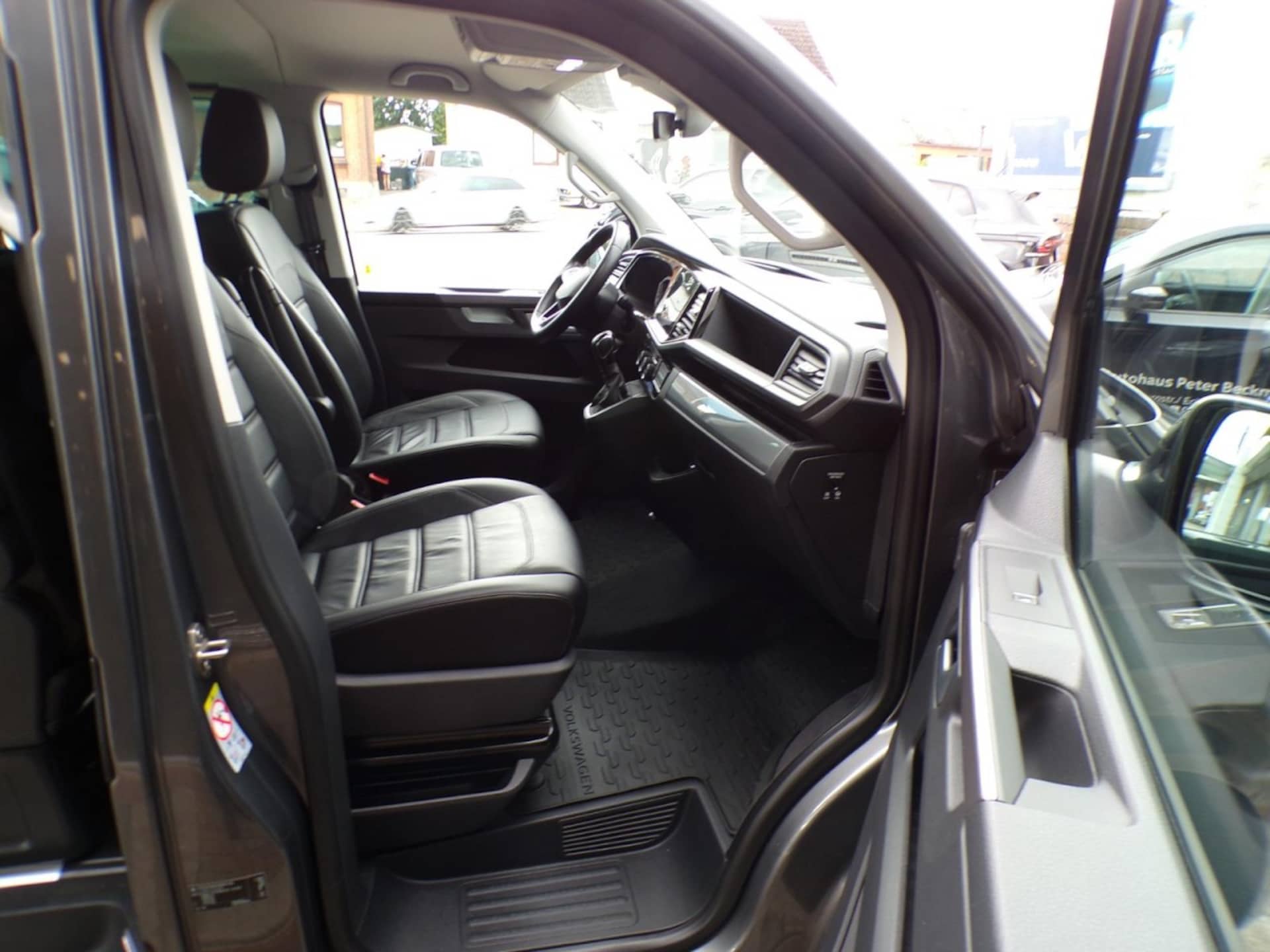 Volkswagen T6.1 Multivan Comfortline