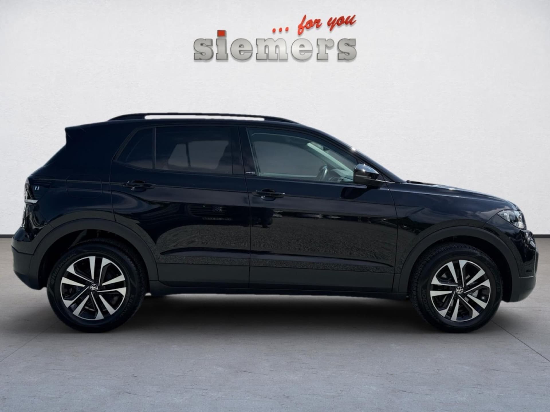 Volkswagen T-Cross United
