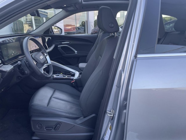 2025 Audi Q5 Premium - Photo 7