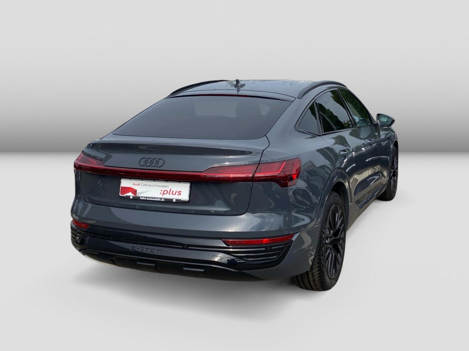 Audi Q8 Sportback e-tron – Bild 3