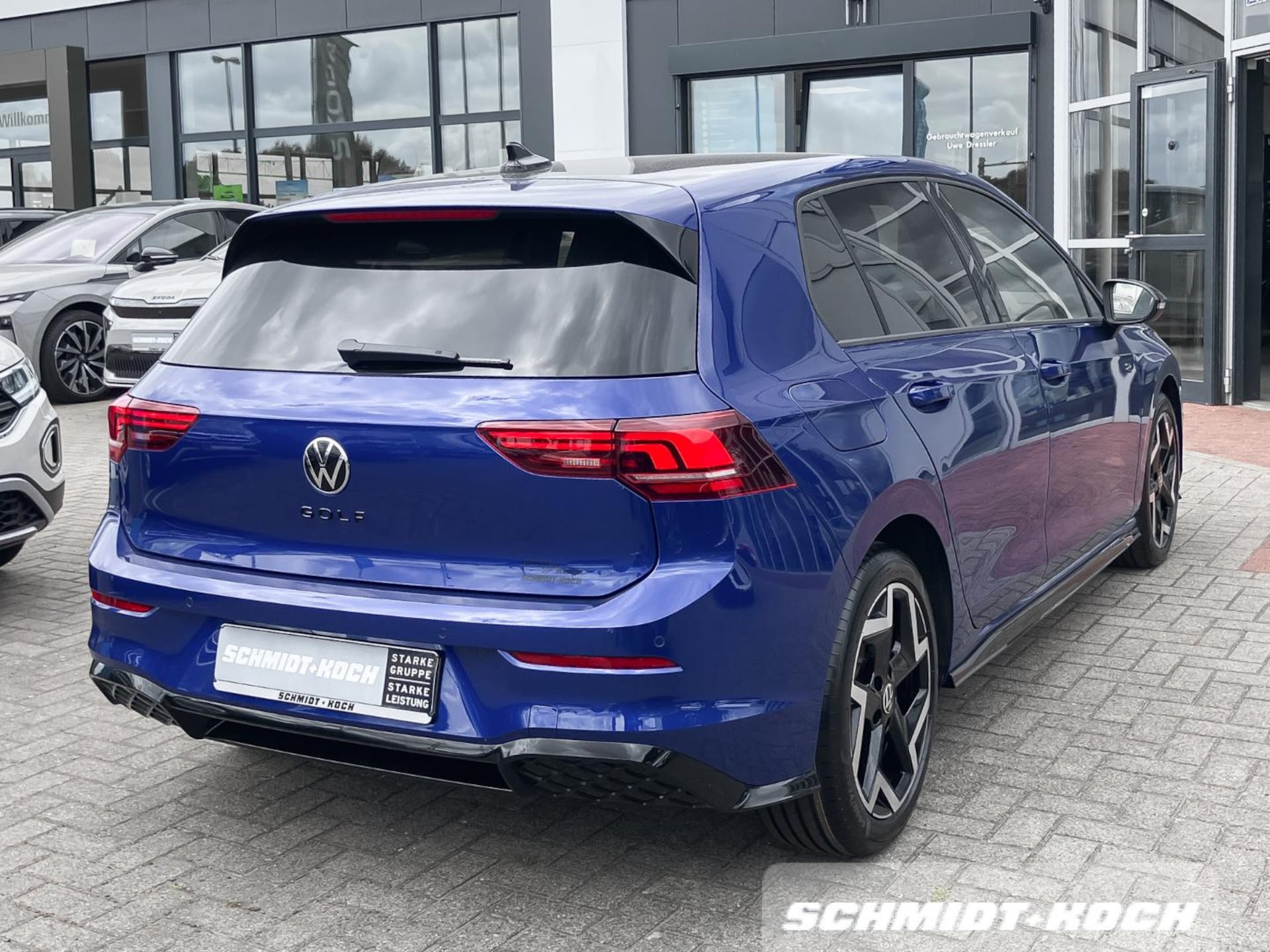Volkswagen Golf R-Line