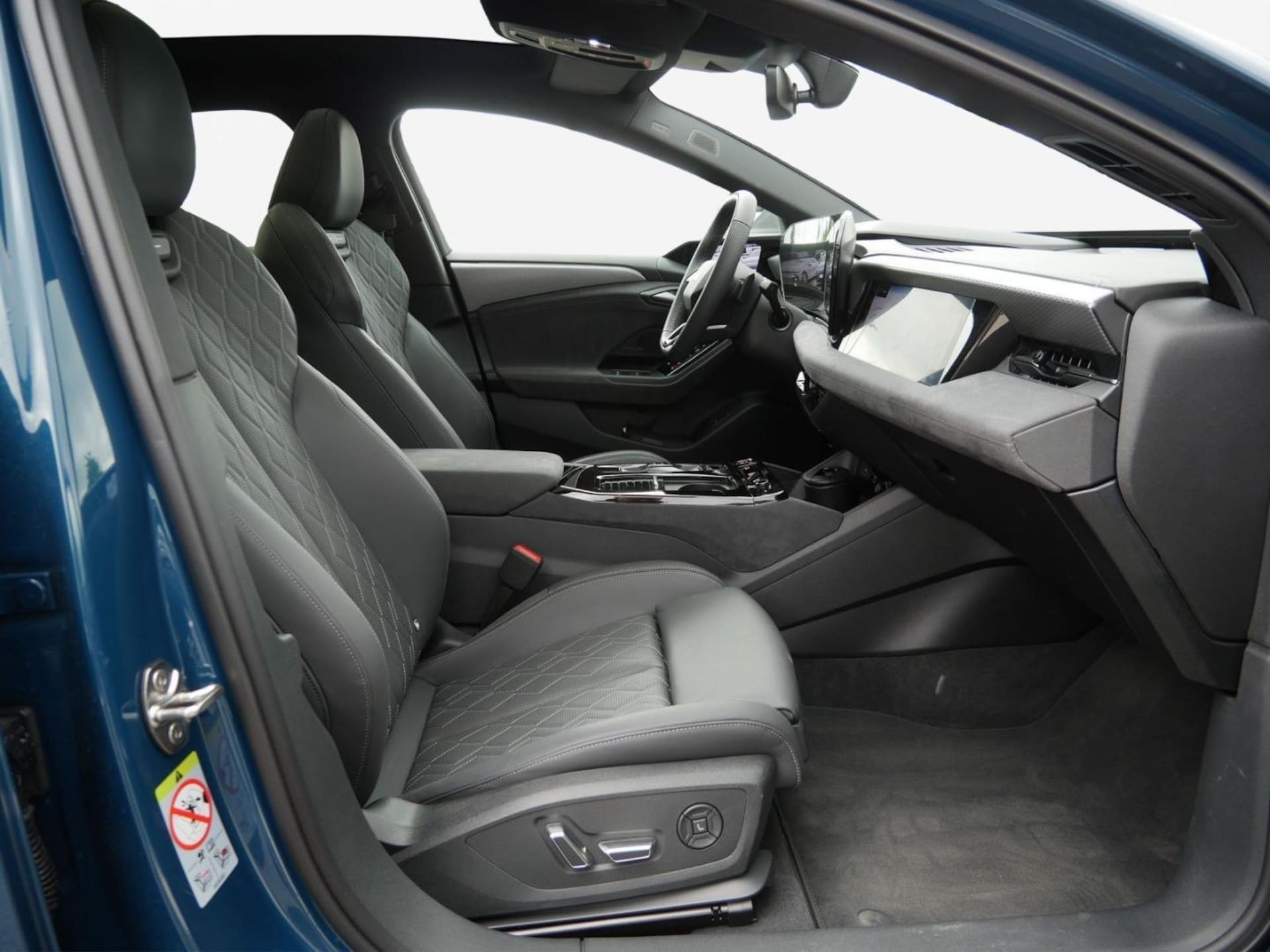 Audi S6 Sportback e-tron edition one