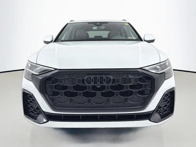 2026 Audi Q8