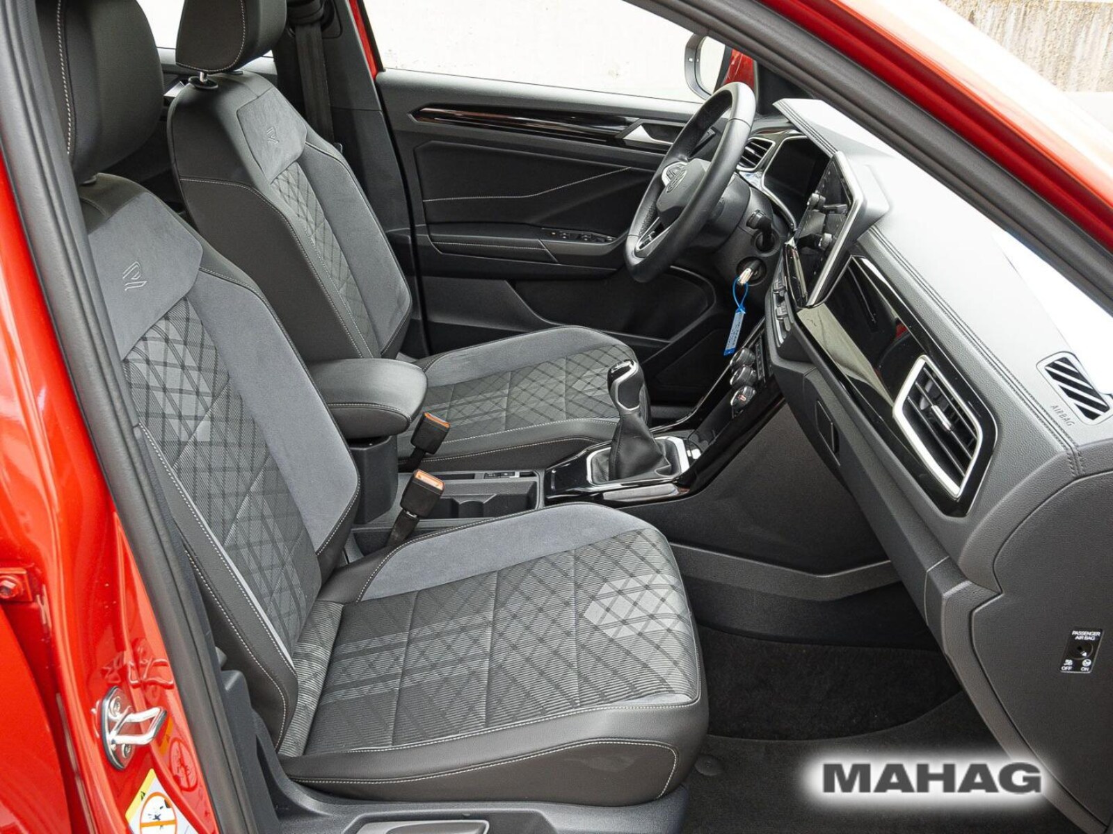 Volkswagen T-Roc – Bild 13