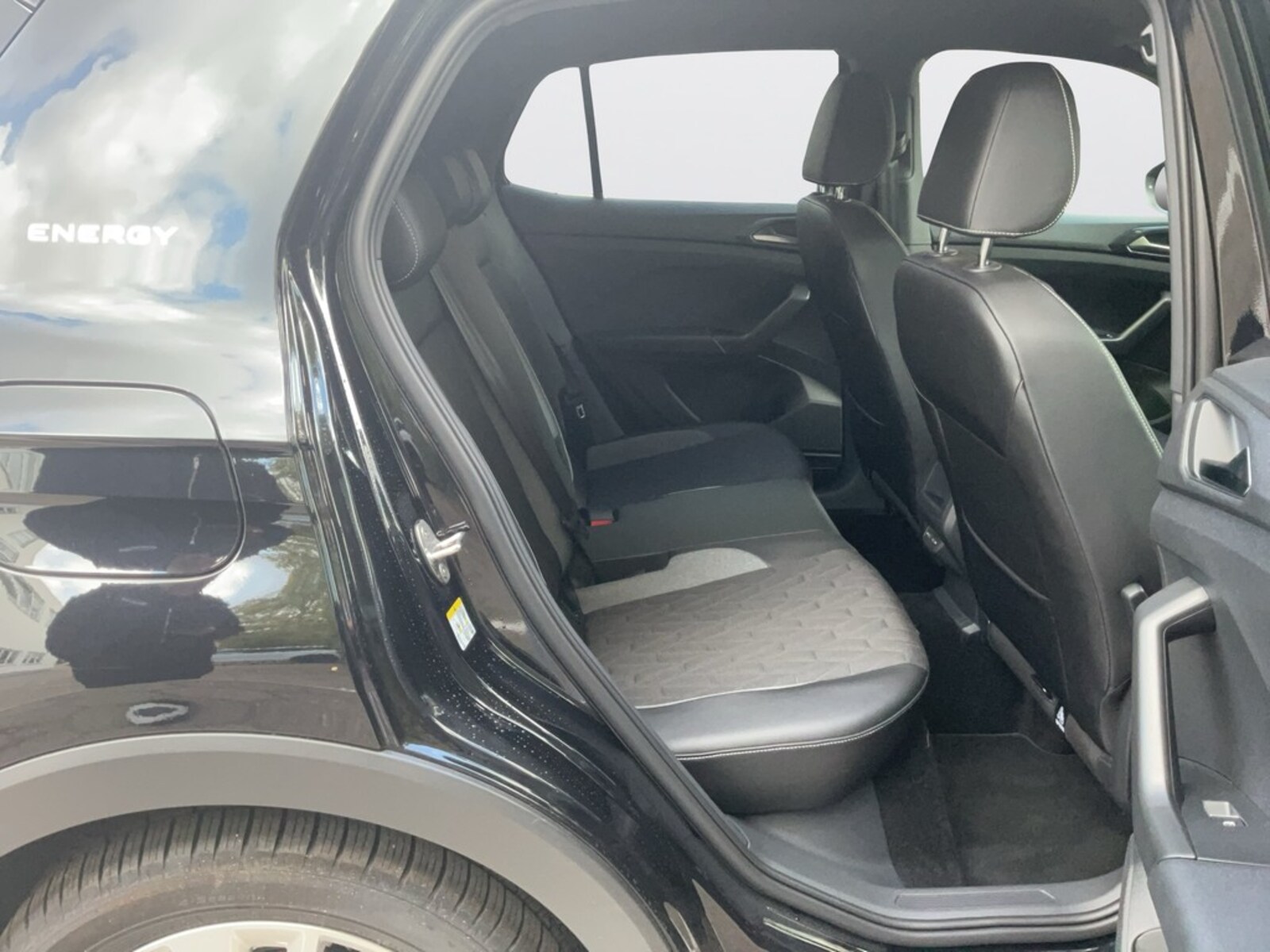 Volkswagen T-Cross – Bild 17
