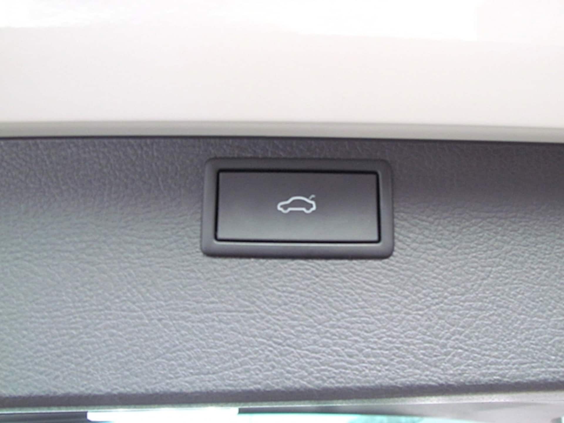 Volkswagen T6.1 Multivan Highline