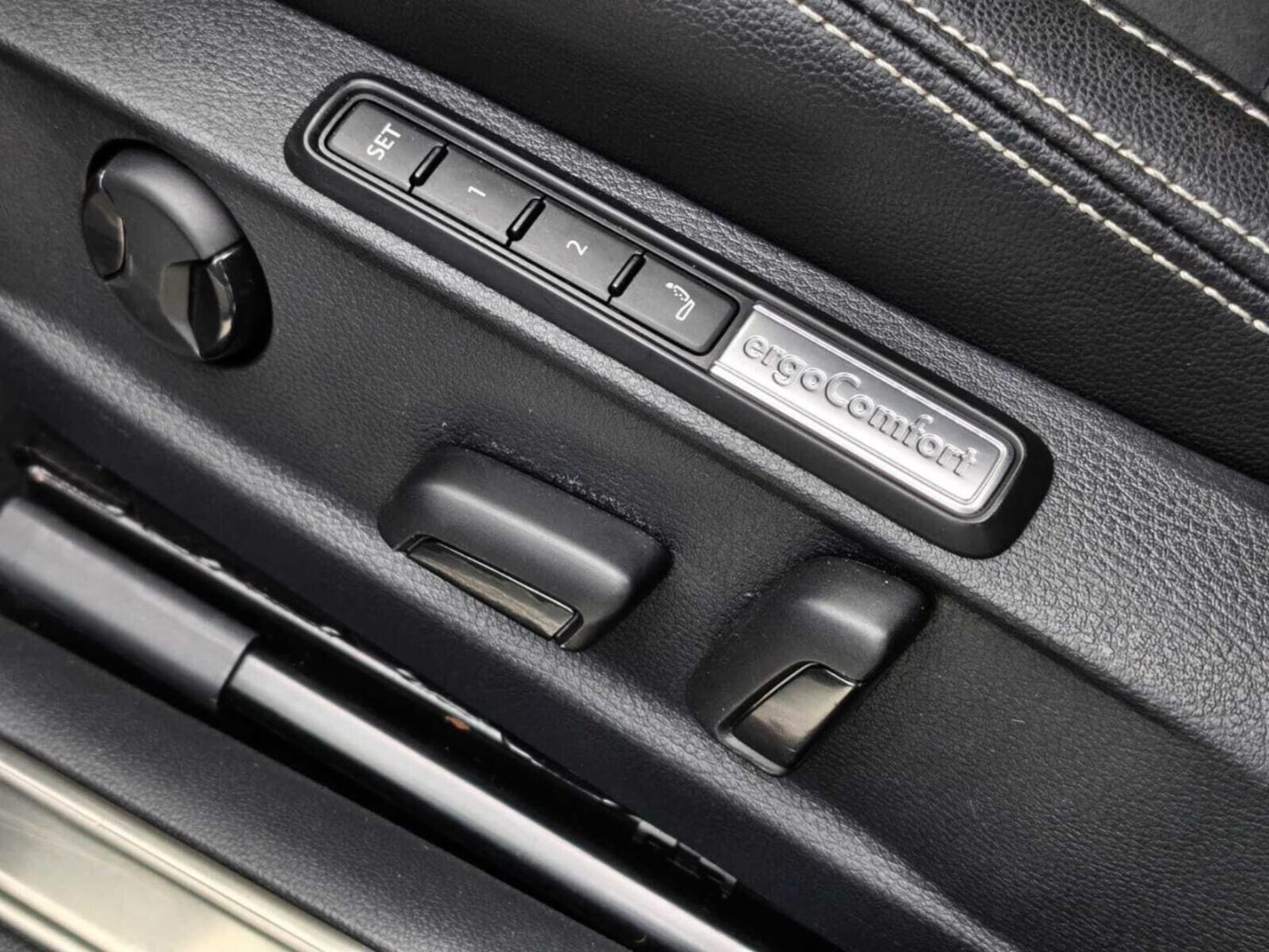 Volkswagen Passat Elegance