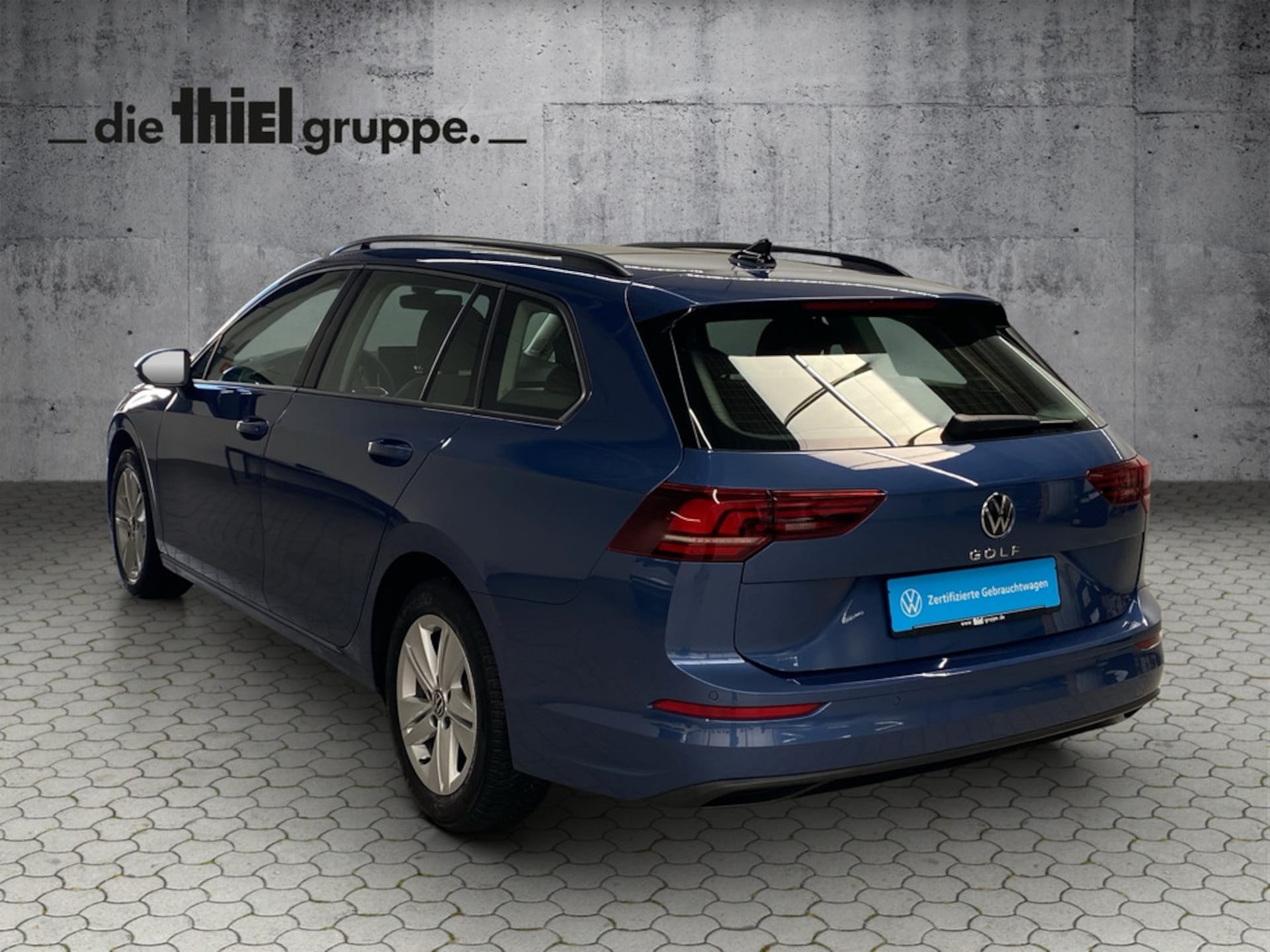 Volkswagen Golf Variant Life