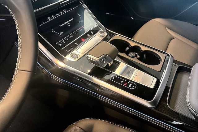 2026 Audi Q7 Premium Plus - Photo 7