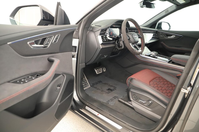 2026 Audi RS Q8 Base - Photo 14