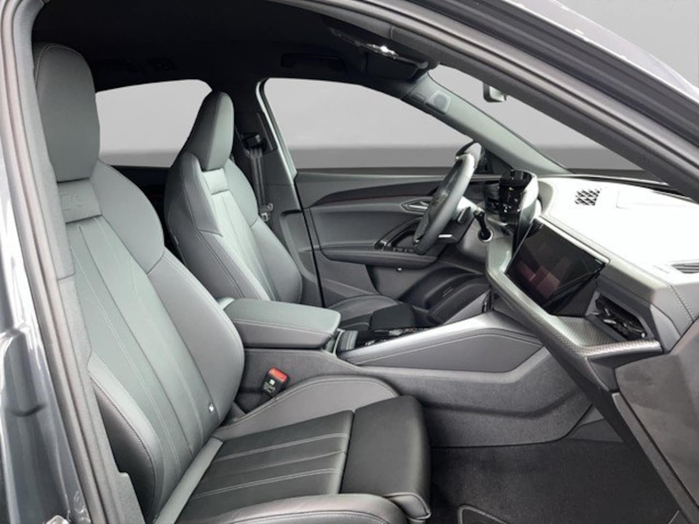 Bild über Audi Q5 Sportback TDI quattro 150 kW S tronic - für weitere Informationen kontaktieren Sie den Audi Partner