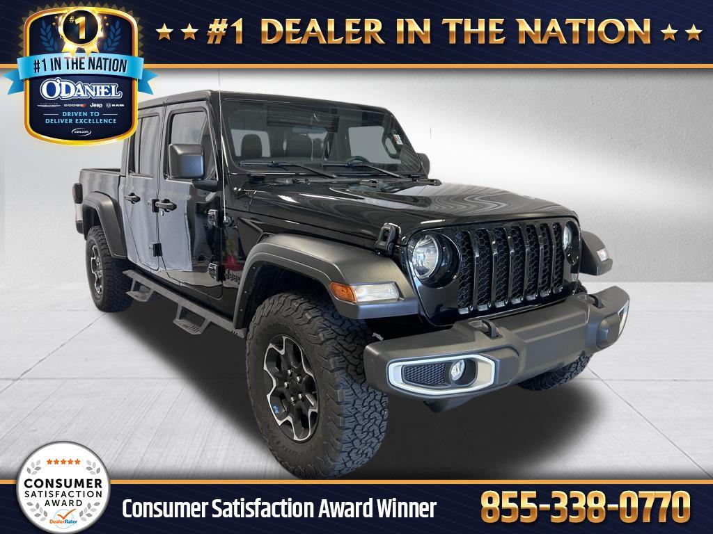 2023 Jeep Gladiator Sport's photo