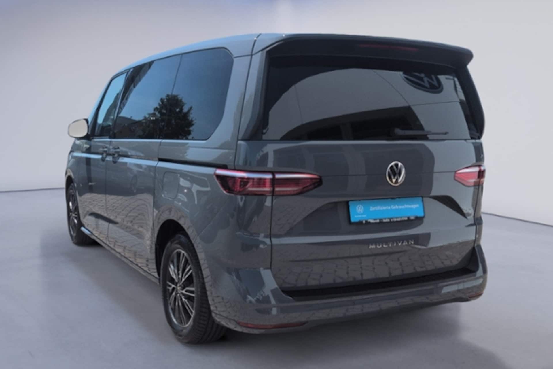 Volkswagen Multivan Basis-Modell