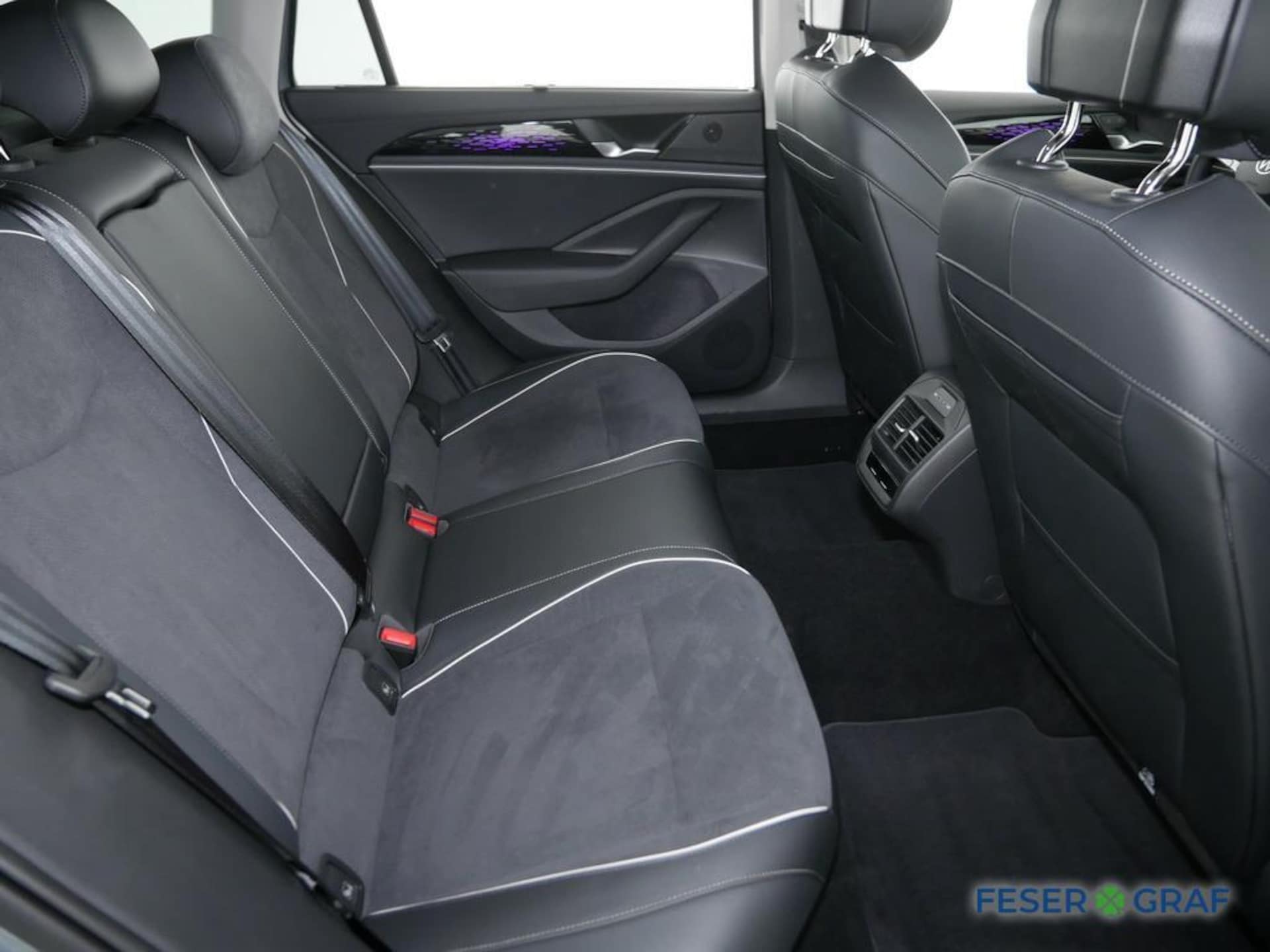 Volkswagen Passat Elegance