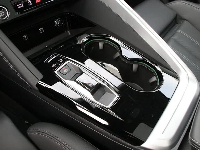 2025 AUDI Q5 - Image 27