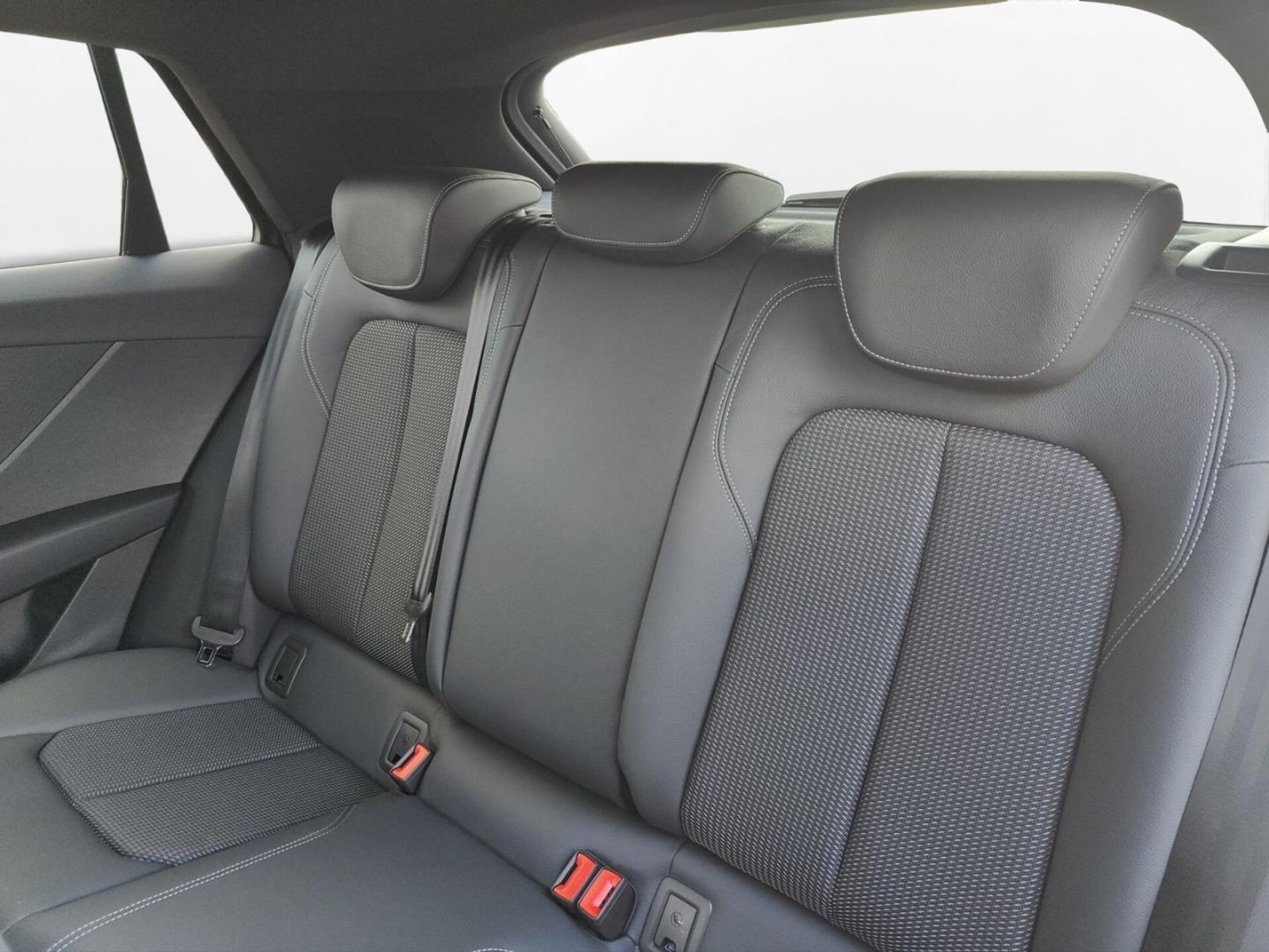 Audi Q2 S line