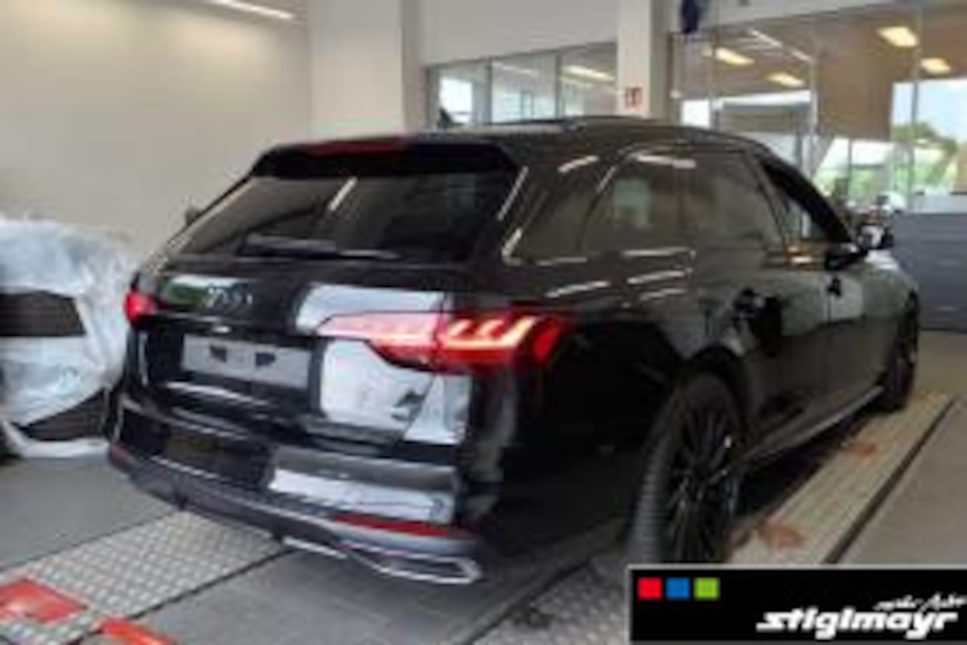 Audi A4 Avant S line