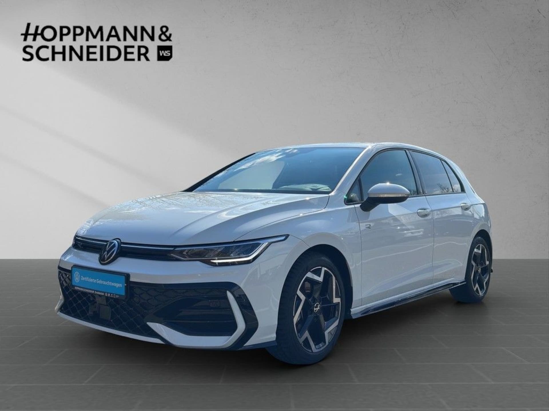 Volkswagen Golf R-Line